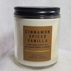 White Barn Cinnamon Spiced Vanilla Single Wick 7oz Candle